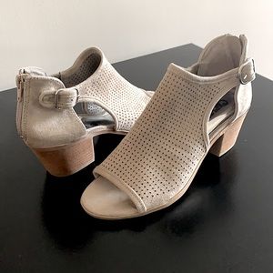 Carlos Santana Dawn perforated peep-toe sandal